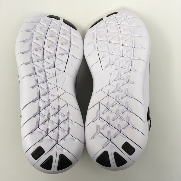 Nike Womens Free RN CMTR 2018 AA1621-001 - Picture 8 of 8